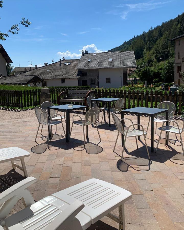 La Locanda Di Geppetto Bedollo Luaran gambar