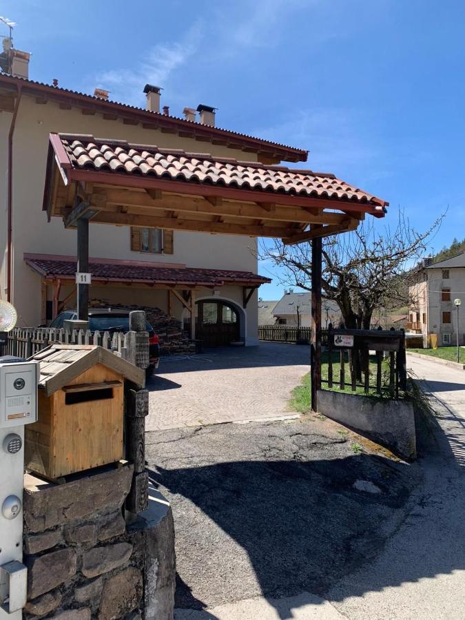 La Locanda Di Geppetto Bedollo Luaran gambar